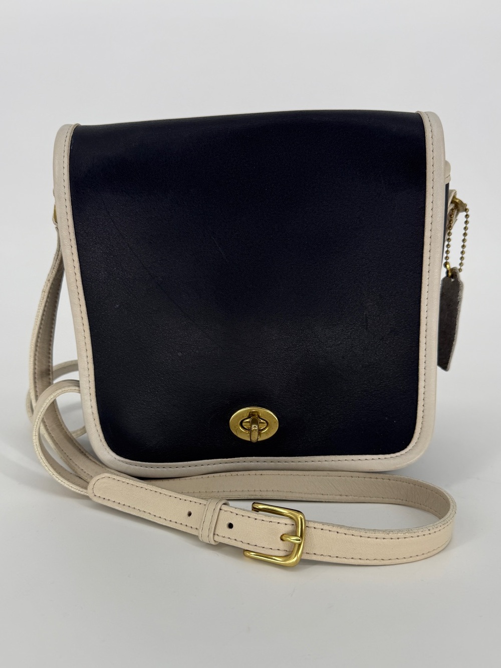 Vintage Coach Spectator Companion Flap 9669 RARE Bag Navy White